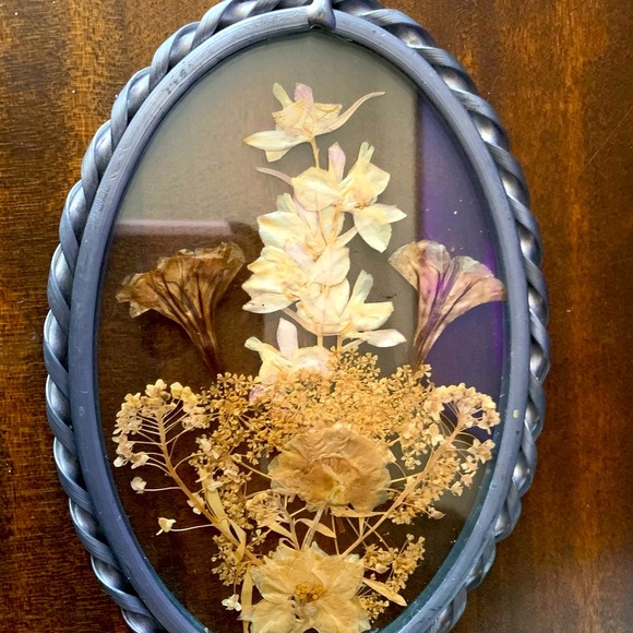 Lasting Impressions Vintage Pressed Wild Flowers